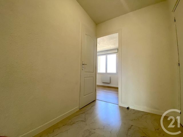 Appartement T4 &agrave; vendre - 4 pi&egrave;ces - 77,44 m2 - Les Abrets En Dauphine - 38 - RHONE-ALPES