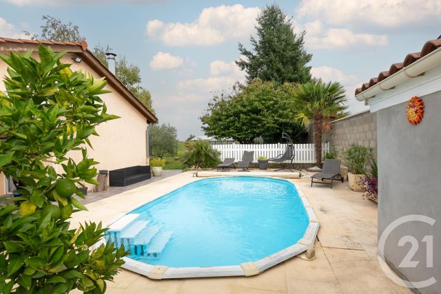 Maison à vendre - 5 pièces - 109,75 m2 - Pusignan - 69 - RHONE-ALPES