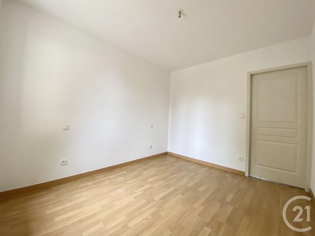 Appartement T3 à louer - 3 pièces - 70,92 m2 - Les Avenieres Veyrins Thuellin - 38 - RHONE-ALPES