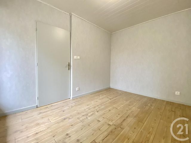 Maison &agrave; louer - 5 pi&egrave;ces - 102,29 m2 - St Andre Le Gaz - 38 - RHONE-ALPES