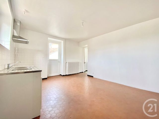 Maison à louer - 4 pièces - 92,61 m2 - Les Abrets En Dauphine - 38 - RHONE-ALPES