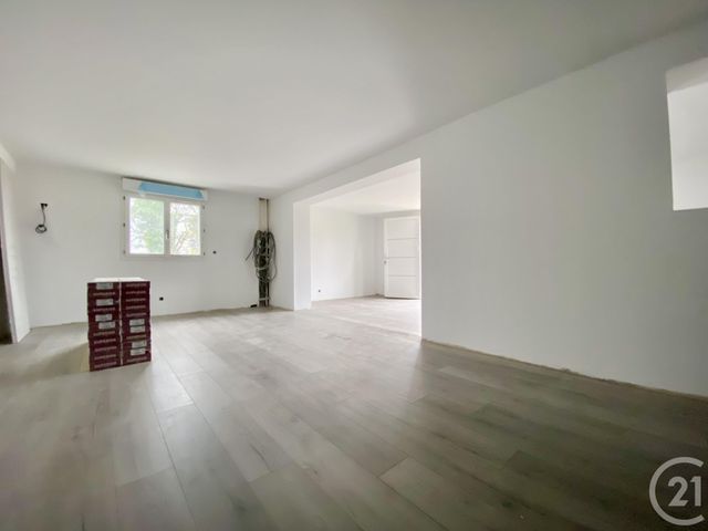 Appartement T3 à vendre - 3 pièces - 84,23 m2 - Les Abrets En Dauphine - 38 - RHONE-ALPES