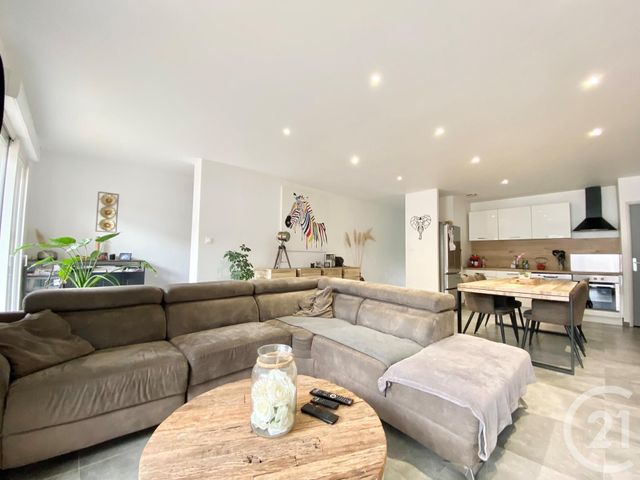 Appartement T4 à vendre - 4 pièces - 94,54 m2 - Les Abrets En Dauphine - 38 - RHONE-ALPES