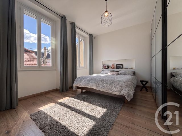 Appartement T3 &agrave; vendre - 4 pi&egrave;ces - 75,48 m2 - La Tour Du Pin - 38 - RHONE-ALPES