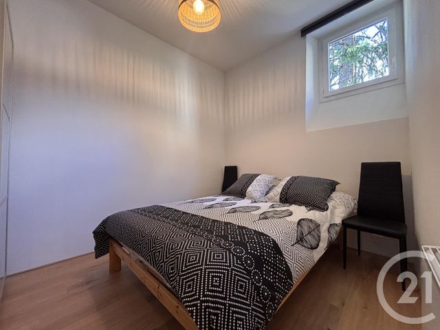 Appartement T3 &agrave; vendre - 4 pi&egrave;ces - 75,48 m2 - La Tour Du Pin - 38 - RHONE-ALPES