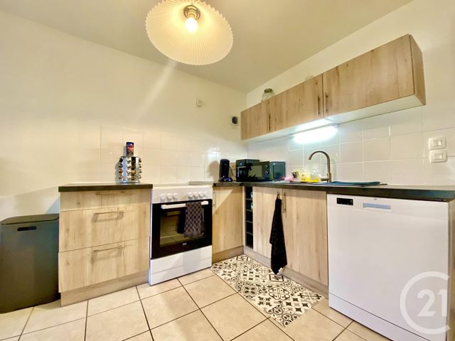 Immeuble &agrave; vendre - 325,50 m2 - Les Abrets En Dauphine - 38 - RHONE-ALPES