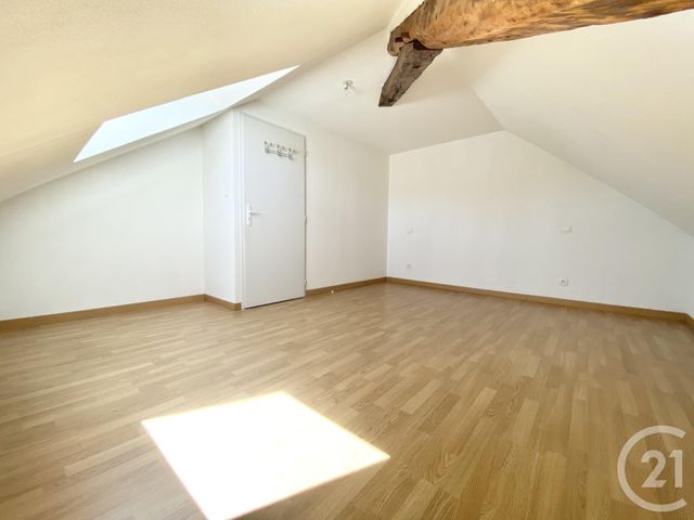 Appartement T4 à louer - 4 pièces - 92,80 m2 - Les Avenieres Veyrins Thuellin - 38 - RHONE-ALPES