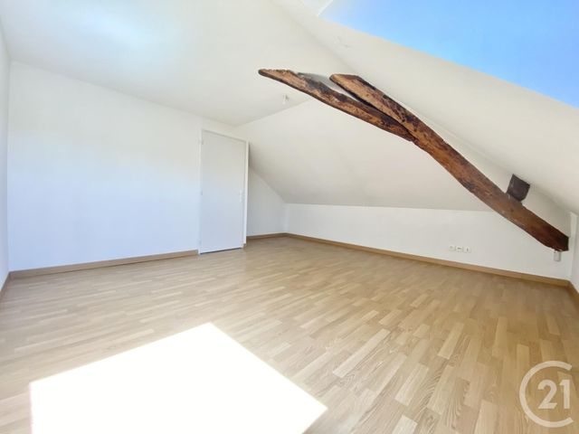 Appartement T4 à louer - 4 pièces - 92,80 m2 - Les Avenieres Veyrins Thuellin - 38 - RHONE-ALPES