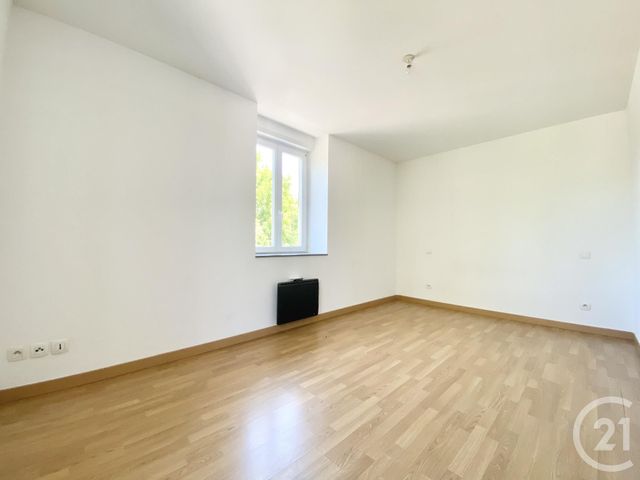 Appartement T4 à louer - 4 pièces - 92,80 m2 - Les Avenieres Veyrins Thuellin - 38 - RHONE-ALPES