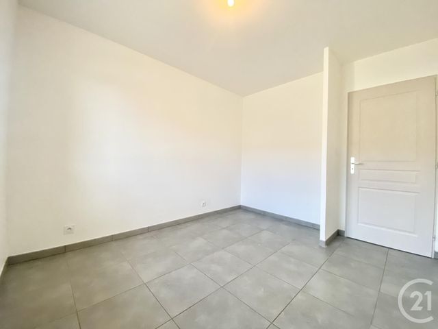 Maison &agrave; louer - 4 pi&egrave;ces - 83,95 m2 - Les Abrets En Dauphine - 38 - RHONE-ALPES