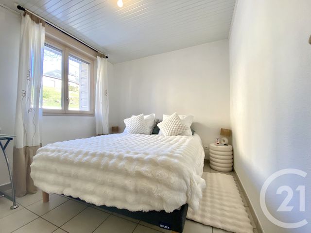 Appartement T3 &agrave; vendre - 3 pi&egrave;ces - 57,44 m2 - St Genix Sur Guiers - 73 - RHONE-ALPES