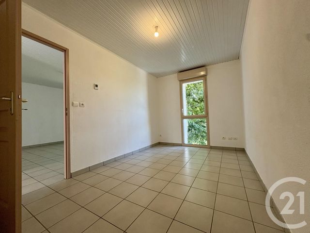 Appartement T3 &agrave; vendre - 3 pi&egrave;ces - 56,55 m2 - St Genix Sur Guiers - 73 - RHONE-ALPES