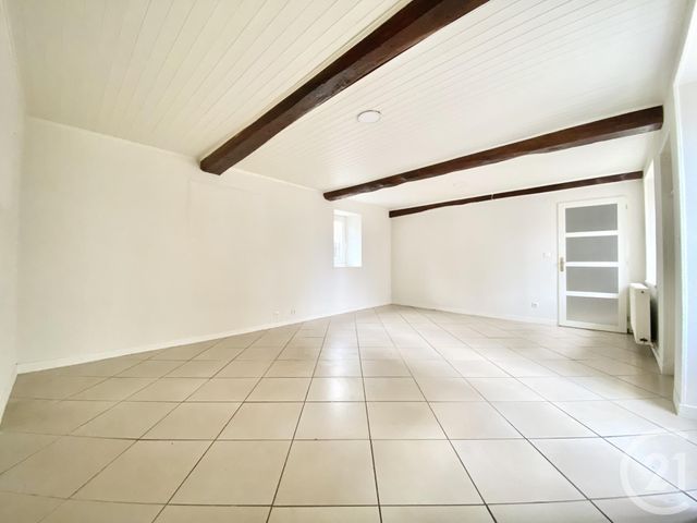 Maison &agrave; louer - 4 pi&egrave;ces - 81,84 m2 - La Tour Du Pin - 38 - RHONE-ALPES