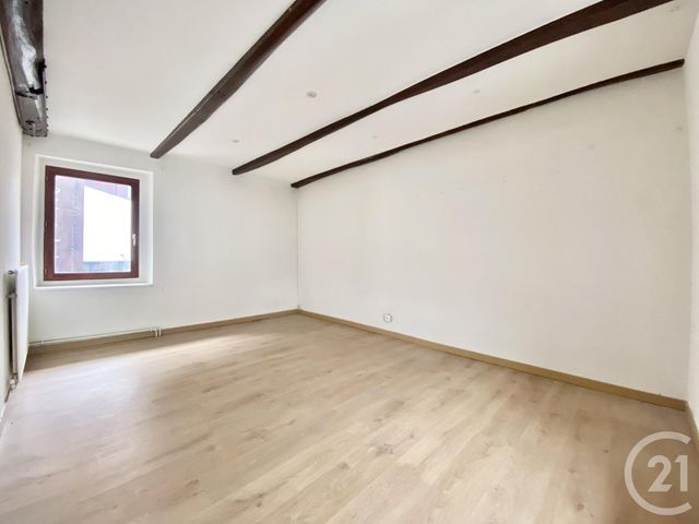 Maison &agrave; louer - 4 pi&egrave;ces - 81,84 m2 - La Tour Du Pin - 38 - RHONE-ALPES