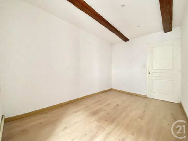 Maison &agrave; louer - 4 pi&egrave;ces - 81,84 m2 - La Tour Du Pin - 38 - RHONE-ALPES