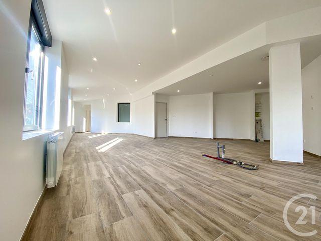 Appartement T4 &agrave; vendre - 4 pi&egrave;ces - 110 m2 - La Tour Du Pin - 38 - RHONE-ALPES