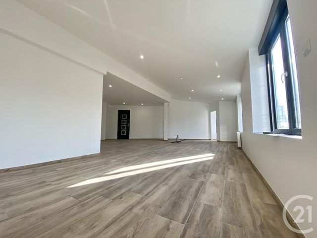 Appartement T4 &agrave; vendre - 4 pi&egrave;ces - 110 m2 - La Tour Du Pin - 38 - RHONE-ALPES