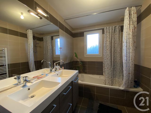 Maison &agrave; vendre - 5 pi&egrave;ces - 101,65 m2 - Faverges De La Tour - 38 - RHONE-ALPES