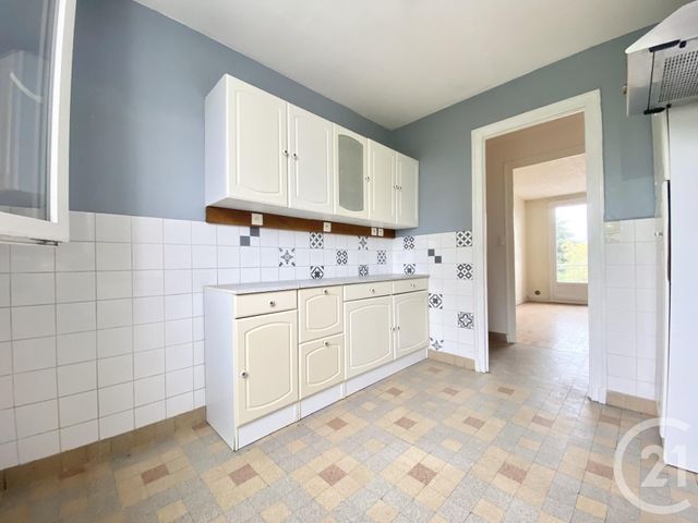 Appartement T3 &agrave; vendre - 3 pi&egrave;ces - 53,15 m2 - Les Abrets En Dauphine - 38 - RHONE-ALPES