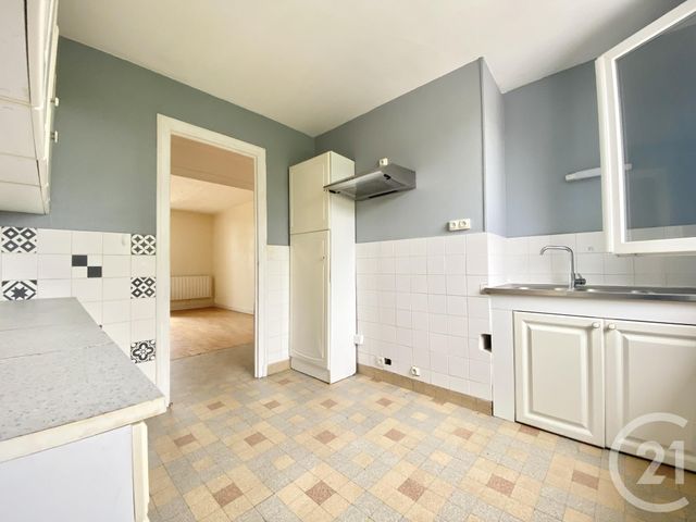 Appartement T3 &agrave; vendre - 3 pi&egrave;ces - 53,15 m2 - Les Abrets En Dauphine - 38 - RHONE-ALPES