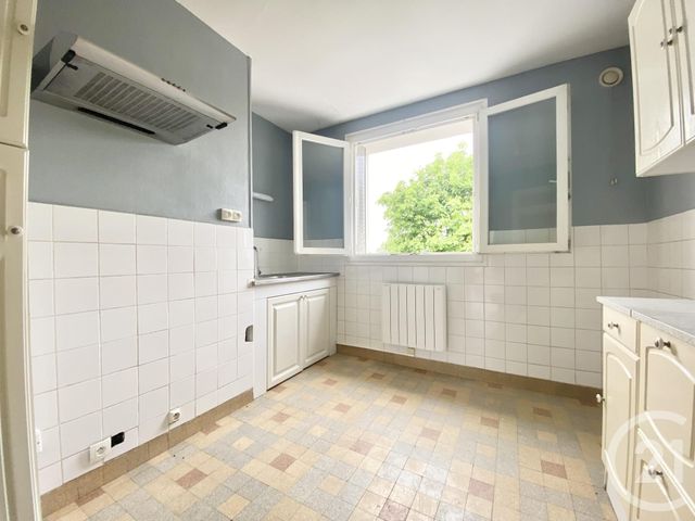 Appartement T3 &agrave; vendre - 3 pi&egrave;ces - 53,15 m2 - Les Abrets En Dauphine - 38 - RHONE-ALPES