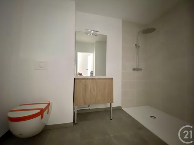 Appartement T2 &agrave; vendre - 2 pi&egrave;ces - 48,36 m2 - Les Abrets En Dauphine - 38 - RHONE-ALPES