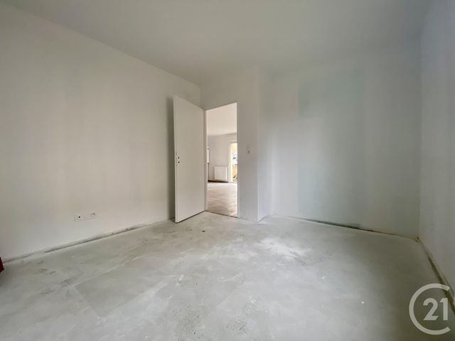 Appartement T2 &agrave; vendre - 2 pi&egrave;ces - 48,36 m2 - Les Abrets En Dauphine - 38 - RHONE-ALPES