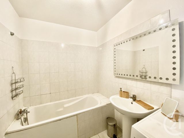 Immeuble &agrave; vendre - 309,48 m2 - Les Avenieres Veyrins Thuellin - 38 - RHONE-ALPES