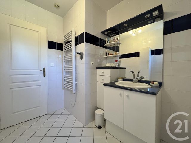 Maison &agrave; vendre - 4 pi&egrave;ces - 102,38 m2 - Les Avenieres Veyrins Thuellin - 38 - RHONE-ALPES