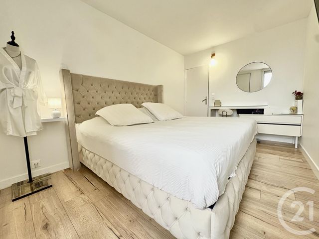 Appartement T4 &agrave; vendre - 4 pi&egrave;ces - 74,35 m2 - La Tour Du Pin - 38 - RHONE-ALPES