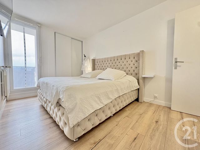 Appartement T4 &agrave; vendre - 4 pi&egrave;ces - 74,35 m2 - La Tour Du Pin - 38 - RHONE-ALPES