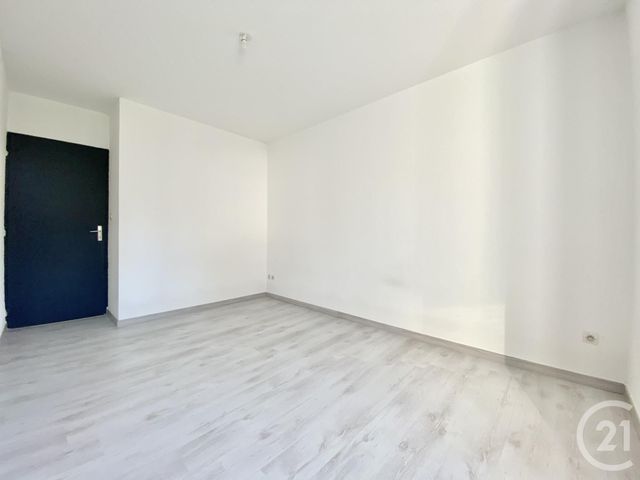 Appartement T3 &agrave; louer - 3 pi&egrave;ces - 56,45 m2 - Les Avenieres Veyrins Thuellin - 38 - RHONE-ALPES