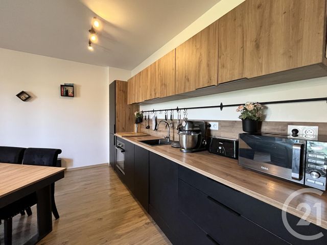 Appartement T3 &agrave; vendre - 3 pi&egrave;ces - 64,50 m2 - Chavanoz - 38 - RHONE-ALPES