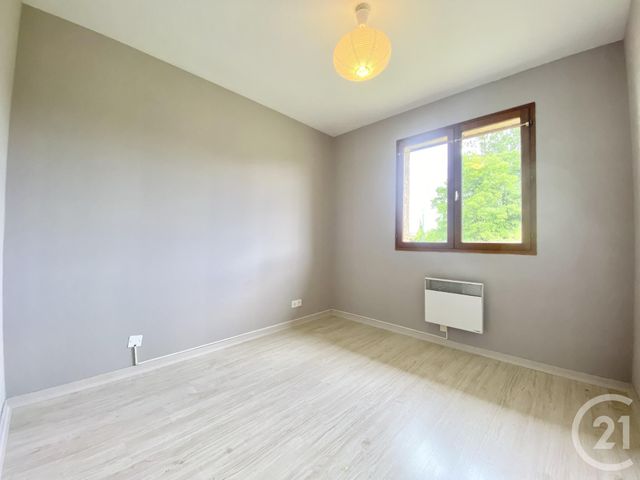 Maison &agrave; louer - 5 pi&egrave;ces - 100,66 m2 - St Andre Le Gaz - 38 - RHONE-ALPES