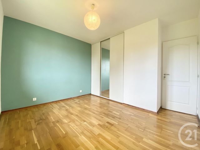Maison &agrave; louer - 5 pi&egrave;ces - 100,66 m2 - St Andre Le Gaz - 38 - RHONE-ALPES