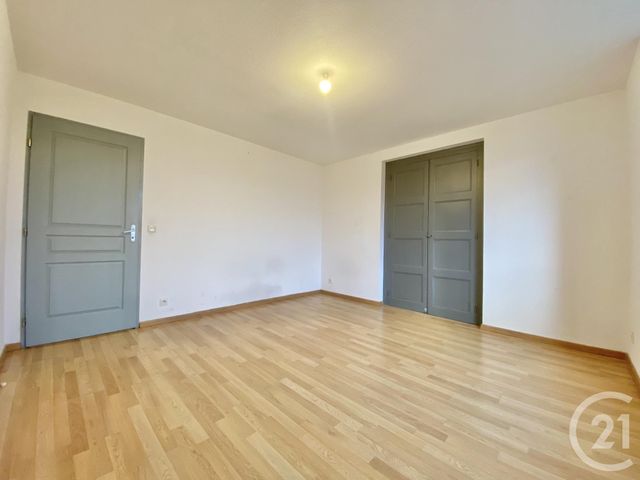 Appartement T3 &agrave; louer - 3 pi&egrave;ces - 67,24 m2 - St Pierre D Albigny - 73 - RHONE-ALPES