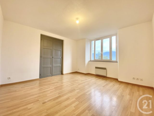 Appartement T3 &agrave; louer - 3 pi&egrave;ces - 67,24 m2 - St Pierre D Albigny - 73 - RHONE-ALPES