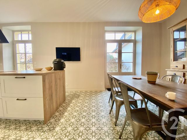 Appartement T5 &agrave; vendre - 5 pi&egrave;ces - 150,24 m2 - Les Abrets En Dauphine - 38 - RHONE-ALPES