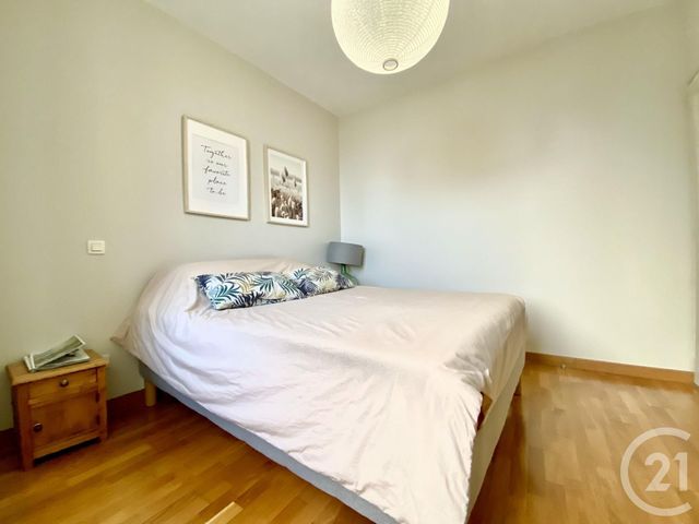 Appartement T5 &agrave; vendre - 5 pi&egrave;ces - 150,24 m2 - Les Abrets En Dauphine - 38 - RHONE-ALPES
