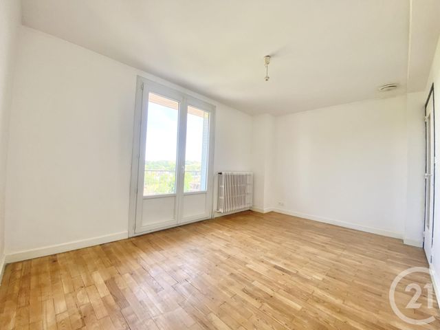 Appartement T4 &agrave; louer - 4 pi&egrave;ces - 68,88 m2 - Le Pont De Beauvoisin - 38 - RHONE-ALPES
