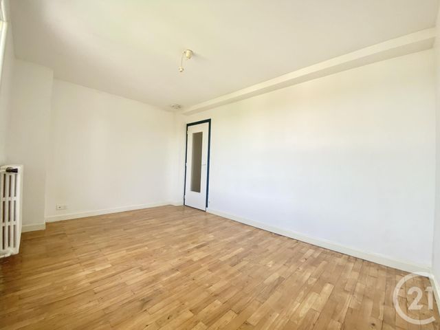 Appartement T4 &agrave; louer - 4 pi&egrave;ces - 68,88 m2 - Le Pont De Beauvoisin - 38 - RHONE-ALPES