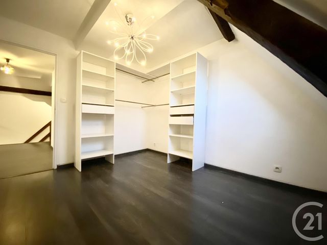 Appartement T3 &agrave; louer - 3 pi&egrave;ces - 55,17 m2 - Le Pont De Beauvoisin - 38 - RHONE-ALPES
