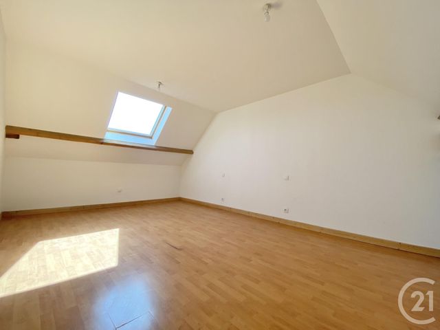 Appartement T4 &agrave; louer - 4 pi&egrave;ces - 79,61 m2 - La Batie Montgascon - 38 - RHONE-ALPES