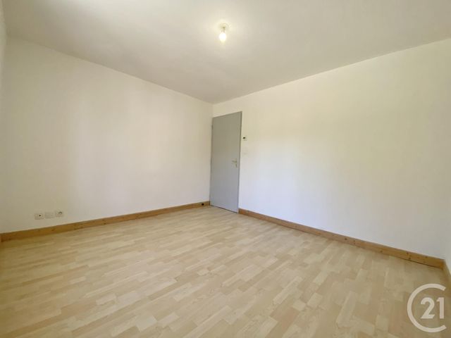 Appartement T4 &agrave; louer - 4 pi&egrave;ces - 79,61 m2 - La Batie Montgascon - 38 - RHONE-ALPES