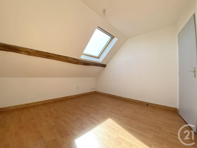 Appartement T4 &agrave; louer - 4 pi&egrave;ces - 79,61 m2 - La Batie Montgascon - 38 - RHONE-ALPES