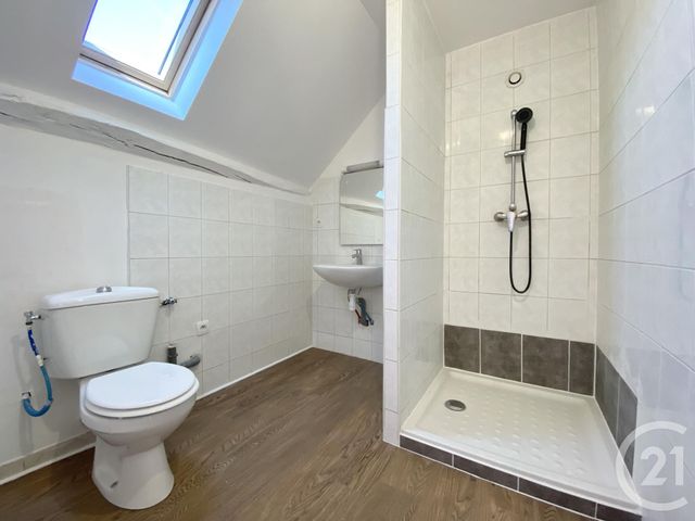 Appartement T4 &agrave; louer - 4 pi&egrave;ces - 79,61 m2 - La Batie Montgascon - 38 - RHONE-ALPES