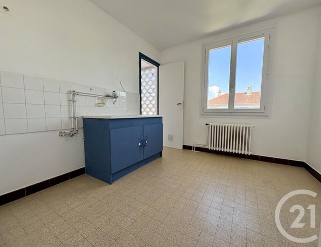 Appartement T4 &agrave; vendre - 5 pi&egrave;ces - 69,63 m2 - Le Pont De Beauvoisin - 38 - RHONE-ALPES