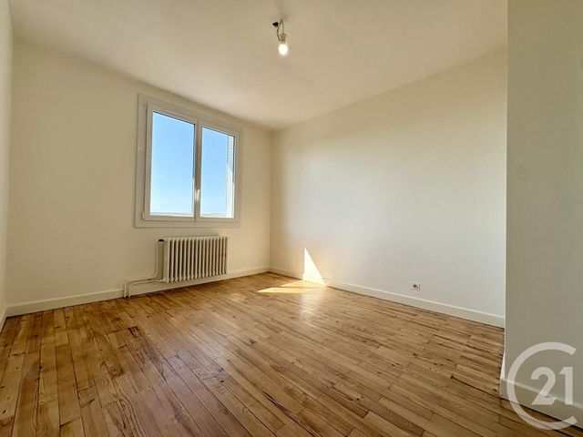 Appartement T4 &agrave; vendre - 5 pi&egrave;ces - 69,63 m2 - Le Pont De Beauvoisin - 38 - RHONE-ALPES