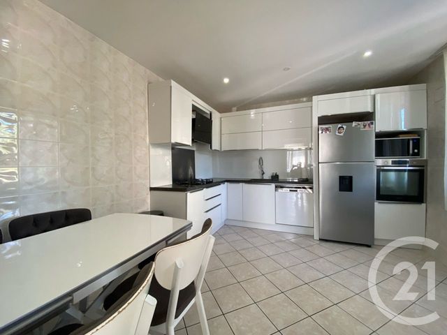 Maison &agrave; vendre - 4 pi&egrave;ces - 89 m2 - St Clair De La Tour - 38 - RHONE-ALPES