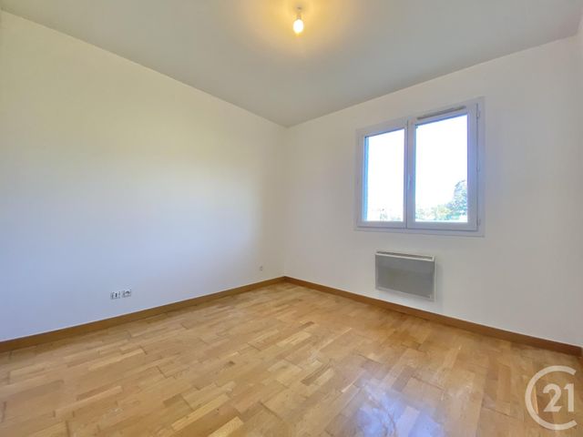 Maison &agrave; louer - 6 pi&egrave;ces - 106,04 m2 - St Ondras - 38 - RHONE-ALPES
